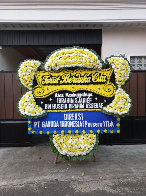 Papan Bunga Duka di Sreseh